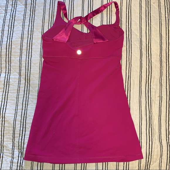 Lululemon top. - Picture 2 of 2